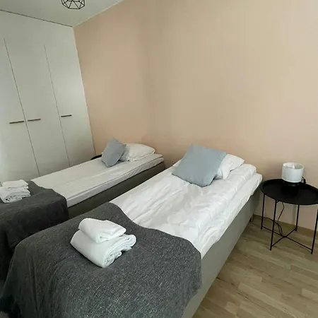 Convenient For 3 Huoneisto Oulu