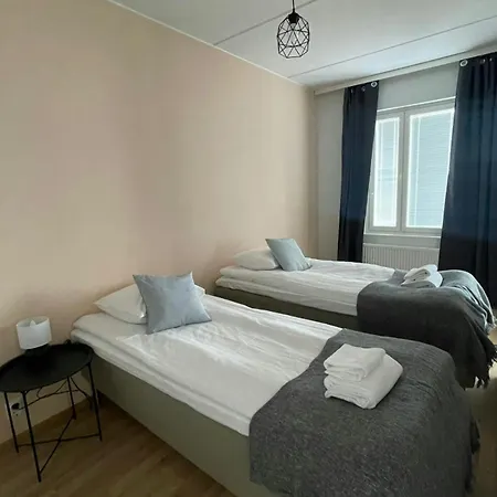 Huoneisto Convenient For 3